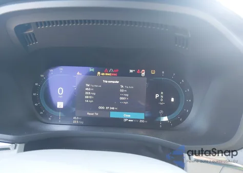 2023 Volvo Xc60 B5 Ultimate Bright Theme z USA, uszkodzony, nr VIN YV4L12DA6P1352459